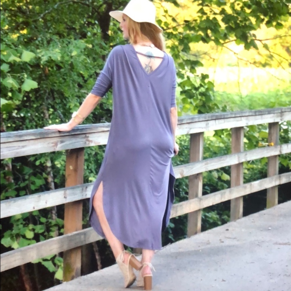 Purple T-shirt maxi Dress - Picture 2 of 4